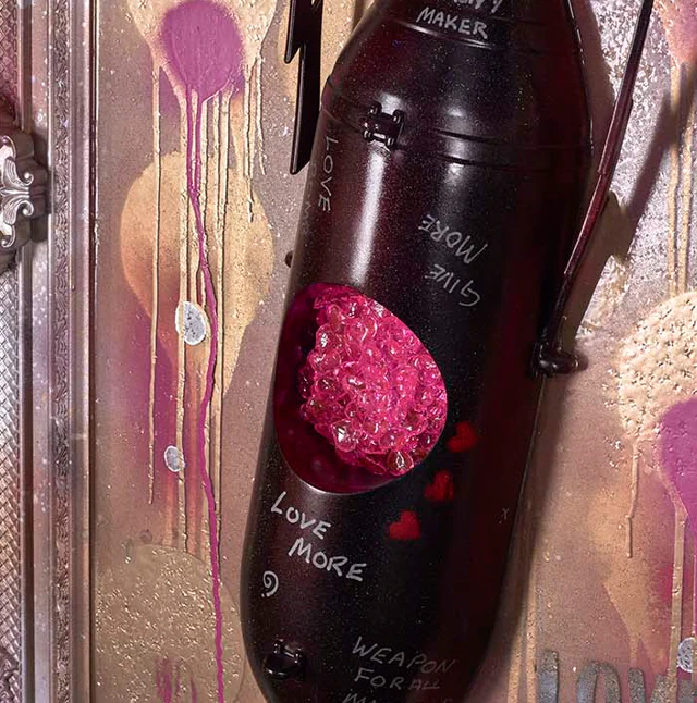 Love Bomb - Pink Hearts - Image 3